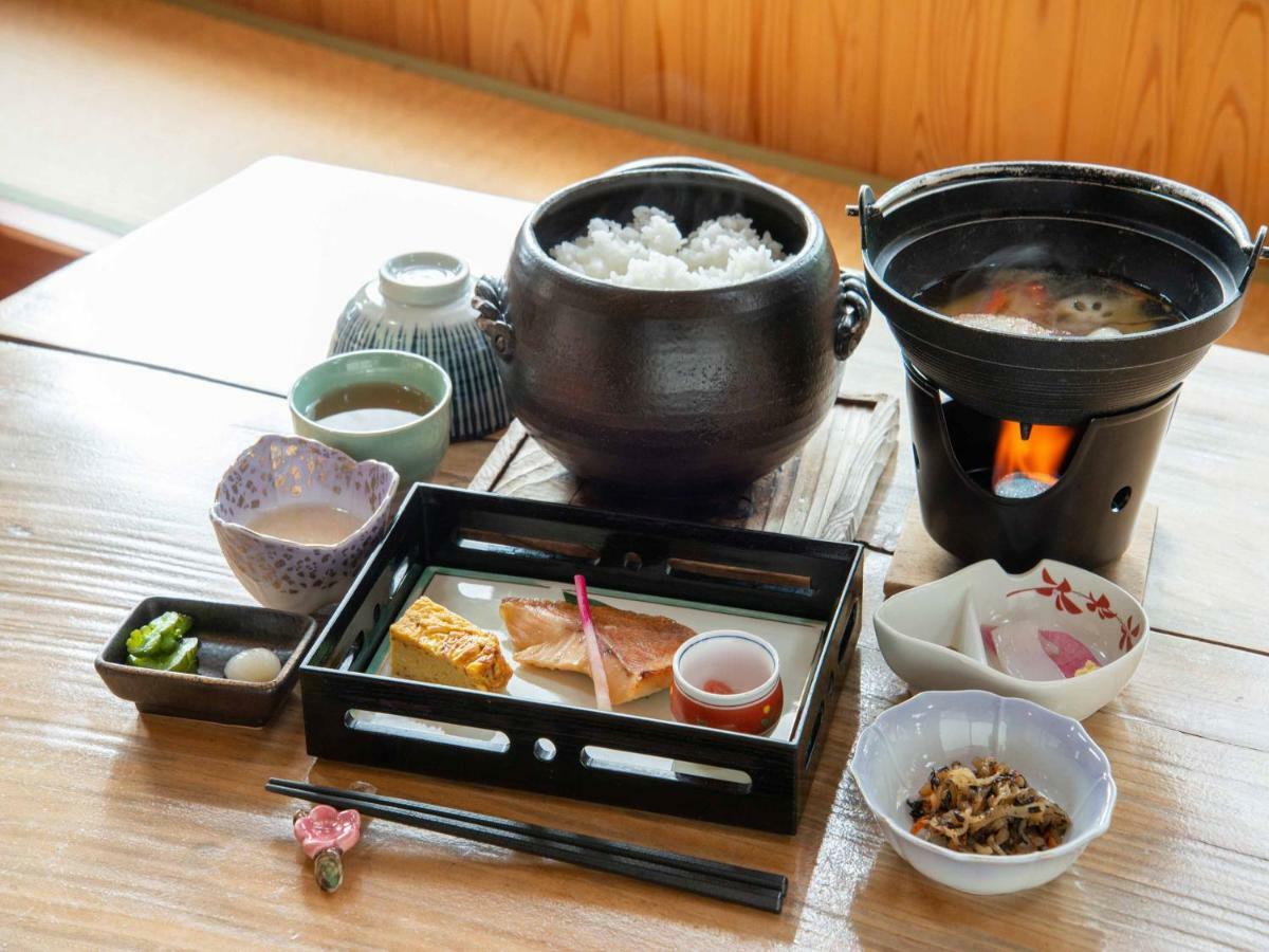 Hotel 祭畤温泉かみくら Ichinoseki Esterno foto